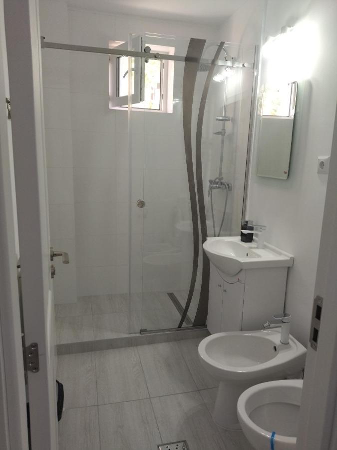 Apartament Max. Confort Tulcea Exterior foto